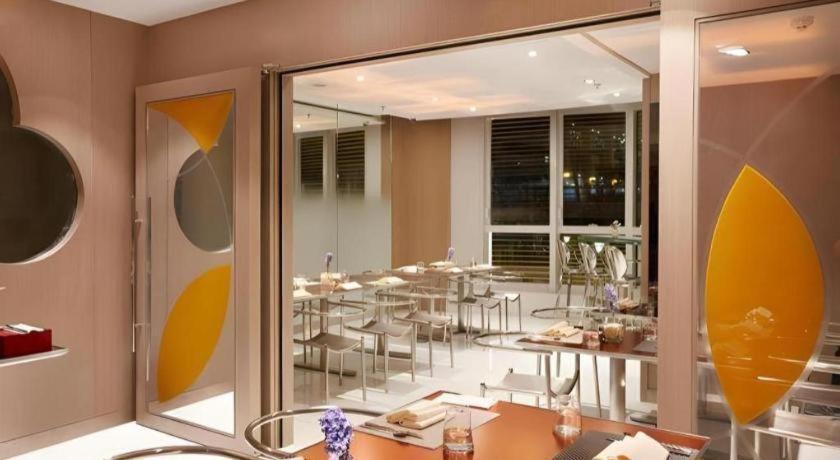 Elysion Place Hotel Causeway Bay Hong Kong Exterior foto